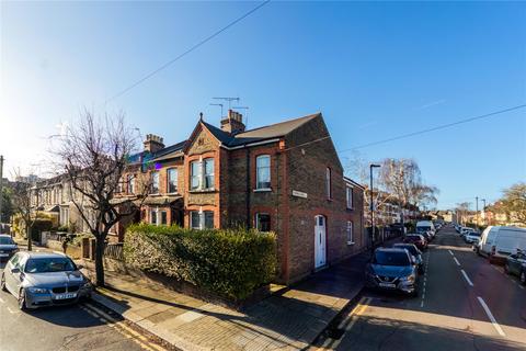15 Marlborough Road, London, N22 8NB