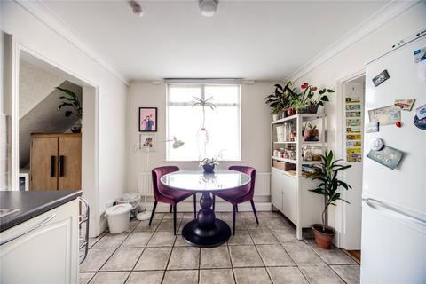 15 Marlborough Road, London, N22 8NB