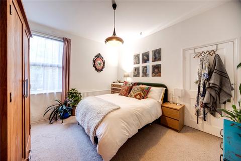 15 Marlborough Road, London, N22 8NB