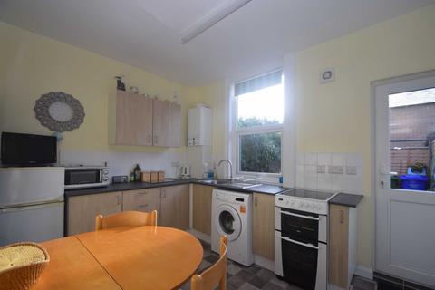 2 bedroom terraced house to rent, Seamer Street, Scarborough, North Yorkshire, YO12