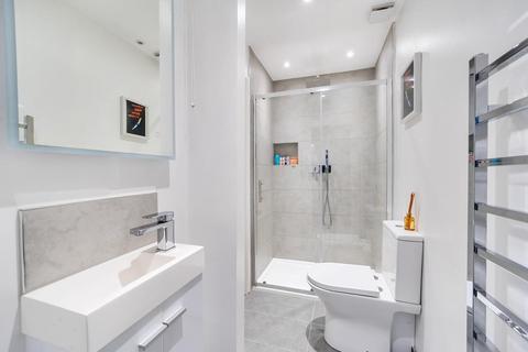 29 Brightfield Road, London, SE12 8QE