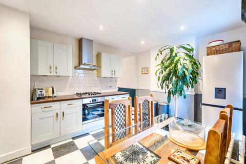 29 Brightfield Road, London, SE12 8QE