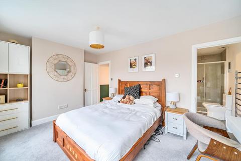 29 Brightfield Road, London, SE12 8QE