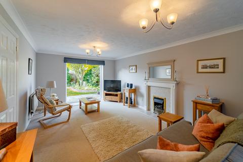 3 Chervil Way, Great Cambourne, Cambridge, CB23 6BA