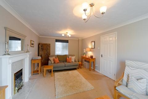 3 Chervil Way, Great Cambourne, Cambridge, CB23 6BA
