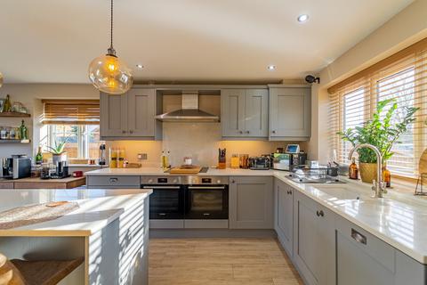 36a Ashbeach Drove, Ramsey St Marys, Huntingdon, PE26 2TG
