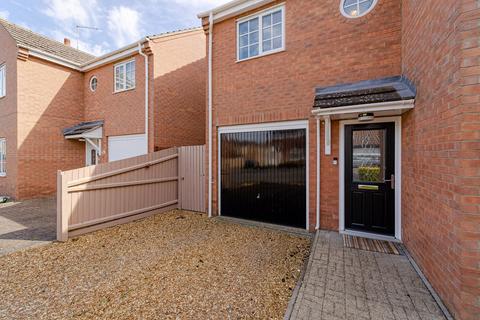 37 Millfields, Ramsey, Huntingdon, PE26 1EU