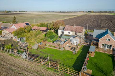 Gunton House Daintree Road, Ramsey St Marys, Huntingdon, PE26 2TF