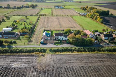 Gunton House Daintree Road, Ramsey St Marys, Huntingdon, PE26 2TF