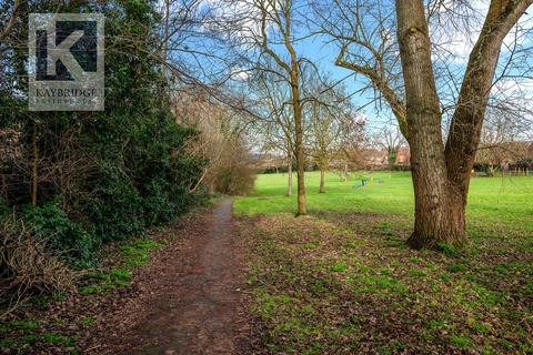 28, Grange Mansions Kingston Road, Epsom, KT17 2AD