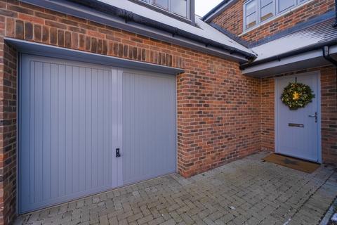 11 Gibson Close, Waterbeach, Cambridge, CB25 9HY