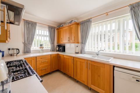 31 Abbots Close, Ramsey, Huntingdon, PE26 1UZ