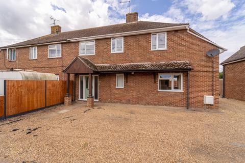 12 Ashbeach Road, Ramsey St Marys, Huntingdon, PE26 2SZ