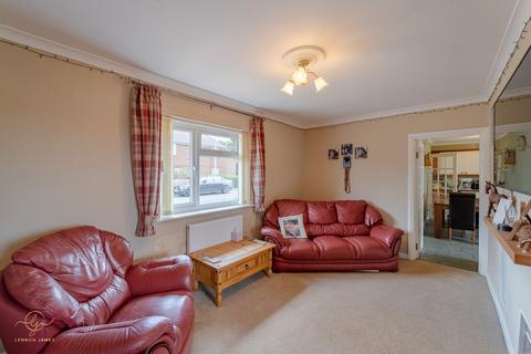 12 Ashbeach Road, Ramsey St Marys, Huntingdon, PE26 2SZ