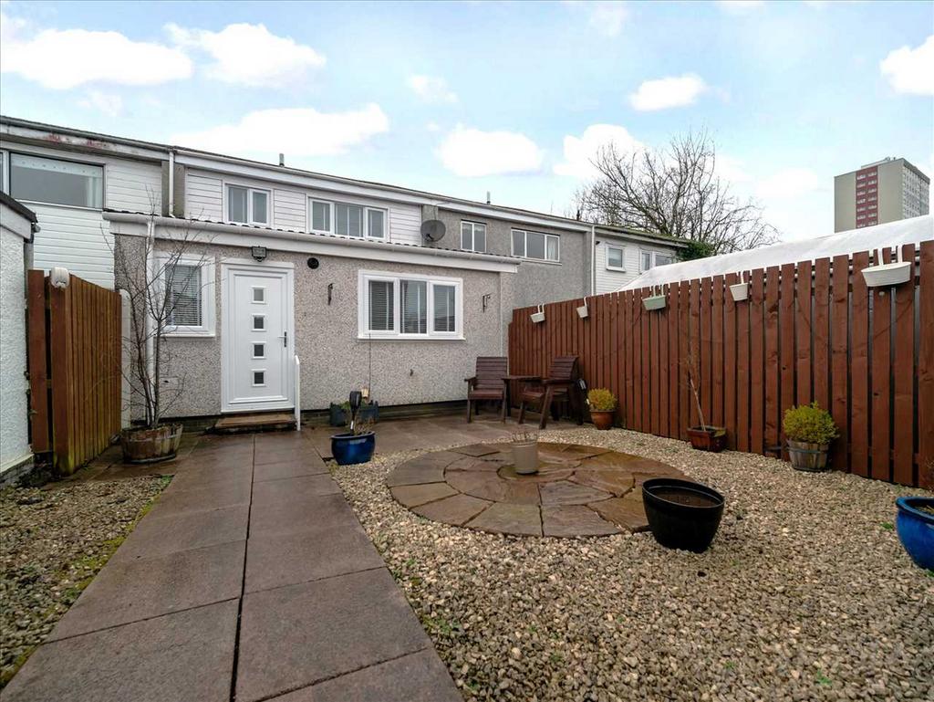 Colonsay, St Leonards, EAST KILBRIDE 3 bed terraced house for sale £