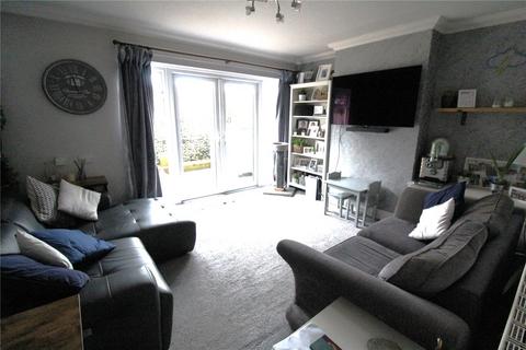 98 Ashingdon Road, Rochford, SS4 1RE