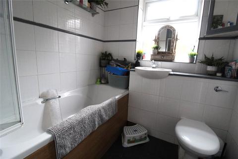 98 Ashingdon Road, Rochford, SS4 1RE