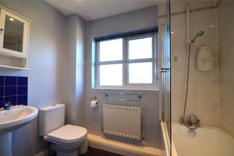 6 Bluebell Close, East Grinstead, RH19 1RS