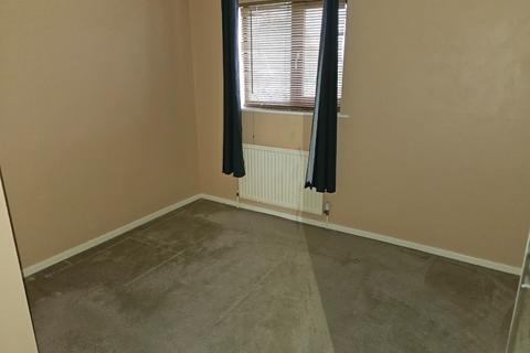 2 bedroom terraced house to rent, Badgers Close, Flitwick