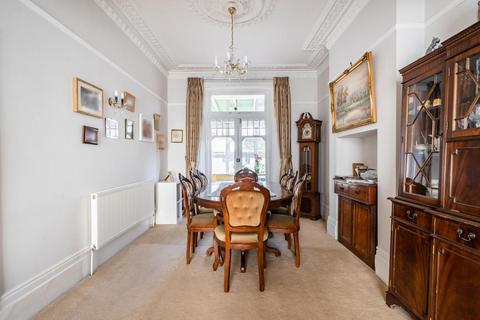 6 bedroom terraced house for sale, Albany Road, Stroud Green