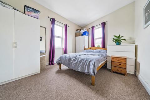 Flat 3, 93 Penge Road, London, SE20 7UN