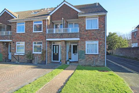 3 bedroom end of terrace house for sale, Grassington Road, Eastbourne, BN20 7BP