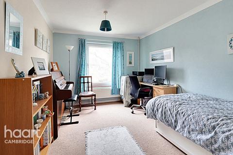 135 Molewood Close, Cambridge, CB4 3SS