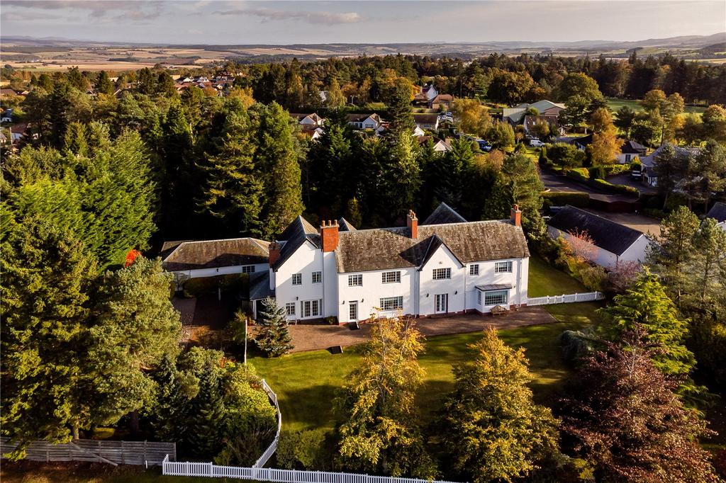 Cloudberry, Orchil Road, Auchterarder, Perthshire, PH3 5 bed detached