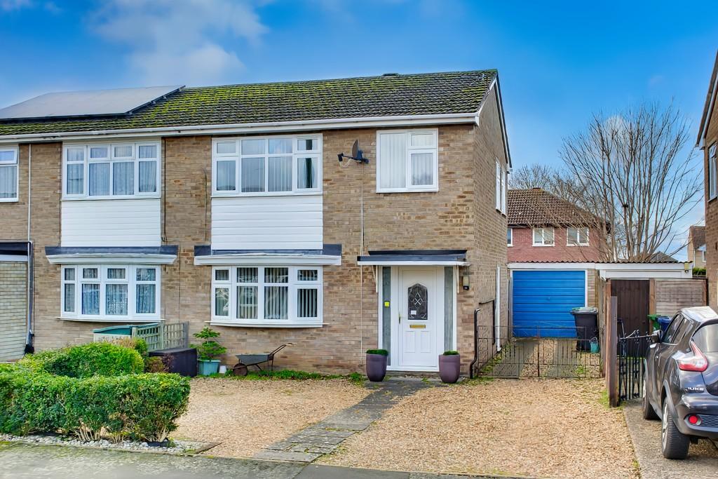 Road, St. Neots PE19 3 bed semidetached house for sale £310,000