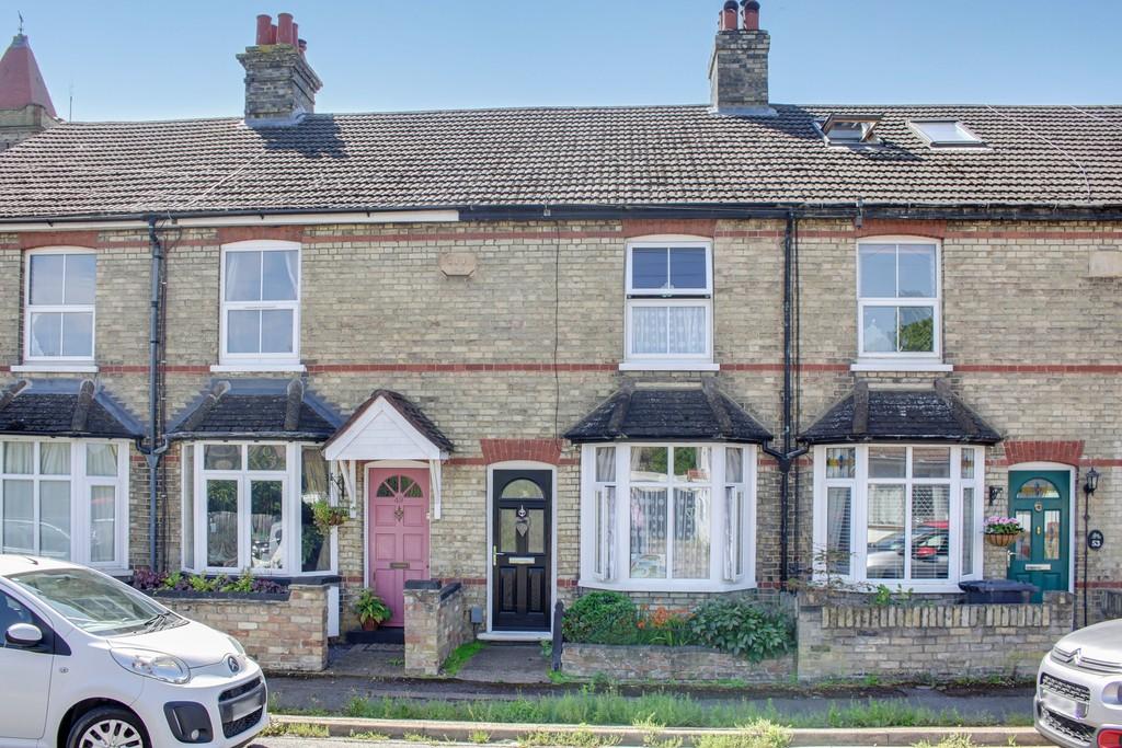 Rycroft Avenue, St. Neots PE19 2 bed terraced house £260,000