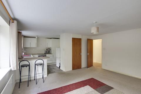2 bedroom ground floor flat for sale - Monarch Road, St. Neots PE19