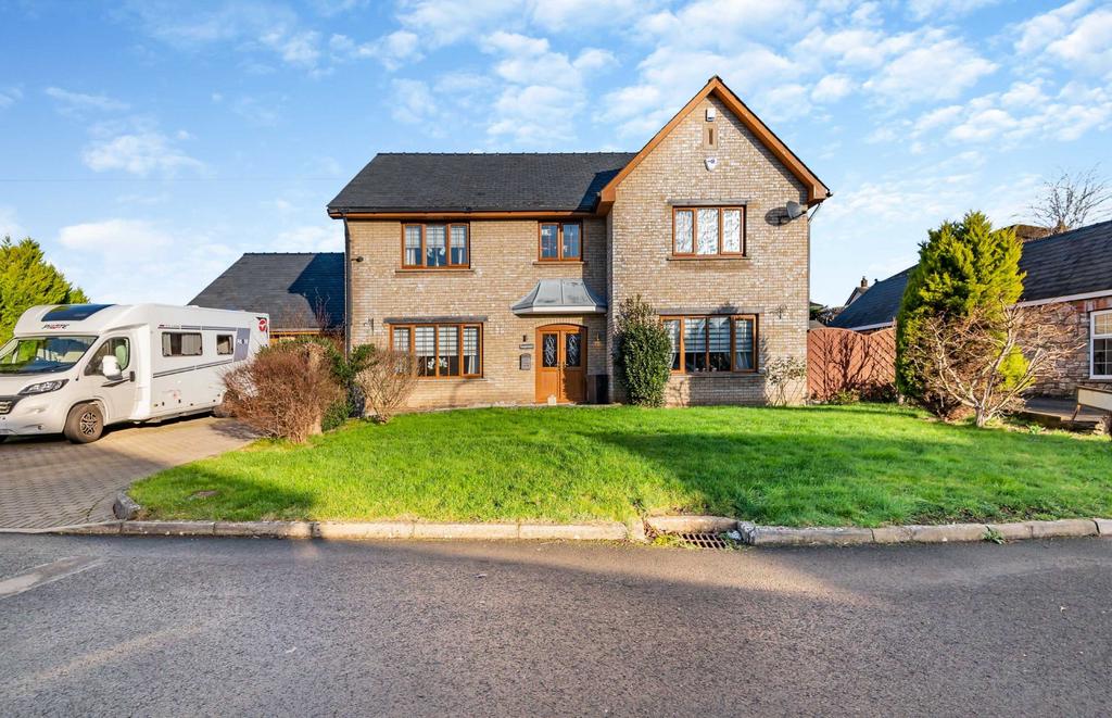 West End, Magor, Caldicot 5 bed detached house for sale £790,000