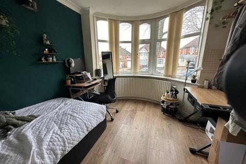 140 Gilbertstone Avenue, Birmingham, B26 1HX
