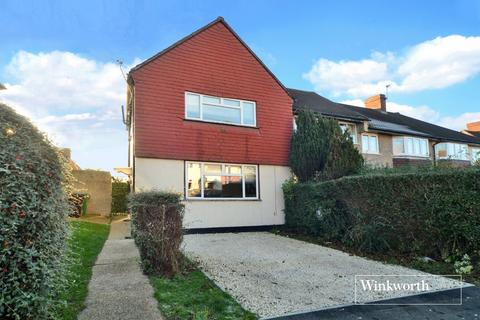 72 Browning Avenue, Worcester Park, KT4 8LD