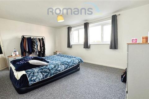 3 bedroom maisonette for sale, North Lane, Aldershot, Hampshire