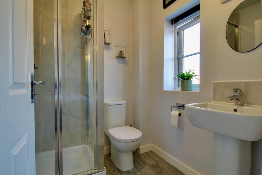 Ensuite Shower Room