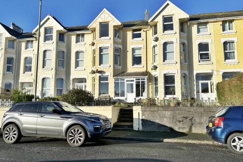 2 bedroom apartment for sale, Flat 3 61 Royal Avenue West, Onchan, IM3 1HF