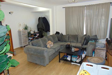 4 bedroom end of terrace house for sale, Blanche Street, Canning Town, London, E16