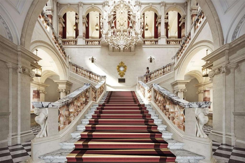 Grand Staircase
