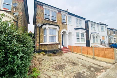 1 bedroom flat for sale, Catford Hill, London, SE6