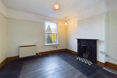 173 Tuffley Avenue, Gloucester, GL1 5NR
