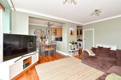 2 bedroom maisonette for sale, College Road, Southwater, Horsham, West Sussex