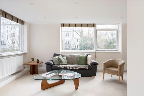 2 bedroom flat for sale, Arundel Gardens, London, W11
