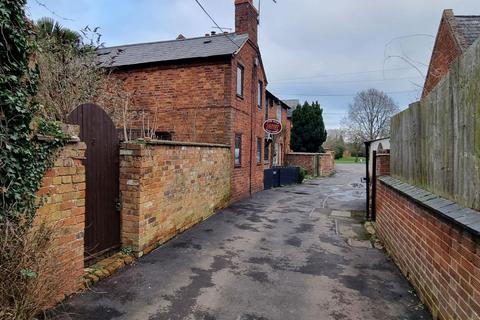 3 bedroom semi-detached house for sale, Chapel Lane, Crick, Northampton NN6 7TW