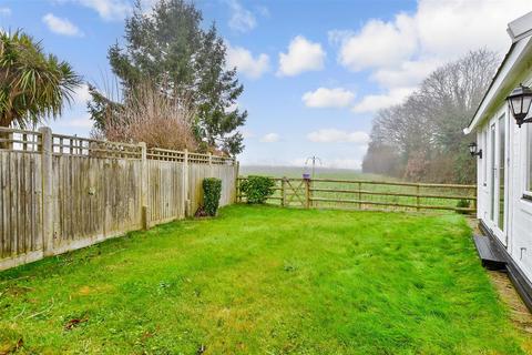 3 bedroom end of terrace house for sale, Kent Street, Mereworth, Maidstone, Kent