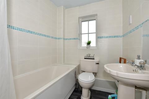 20 Barra Glade, Wickford, SS12 9GU