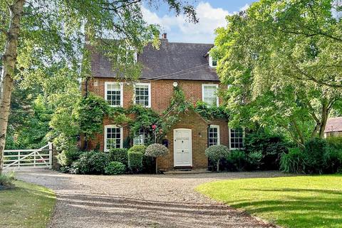 6 bedroom detached house for sale, The Street, Hartlip, Sittingbourne, Kent