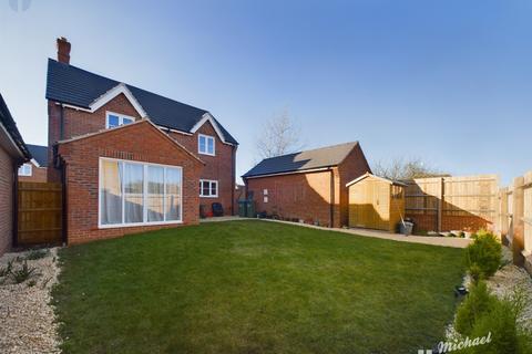 3 bedroom detached house for sale, Clifford Road, Quainton, Aylesbury, Buckinghamshire