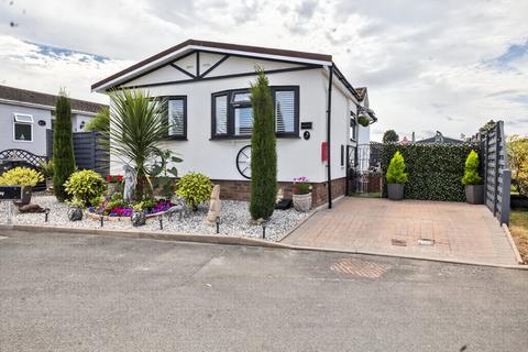2 bedroom park home for sale, Fayre Oaks Home Park, Kings Acre, Hereford, HR4