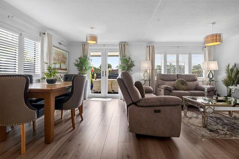 2 bedroom park home for sale, Fayre Oaks Home Park, Kings Acre, Hereford, HR4